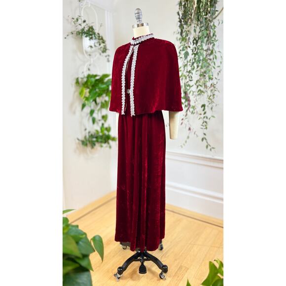 Vintage 1970s Dress Set 70s Red Velvet Party Matching Cape Holiday Formal Maxi - Picture 4 of 11